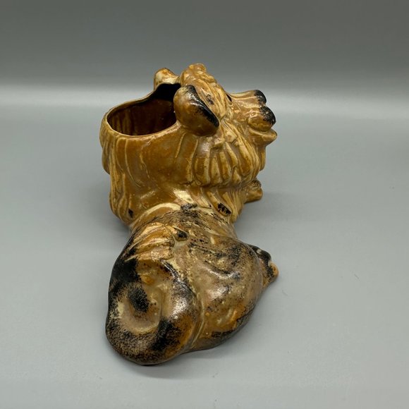 Vintage Lion Planter - Picture 4 of 7